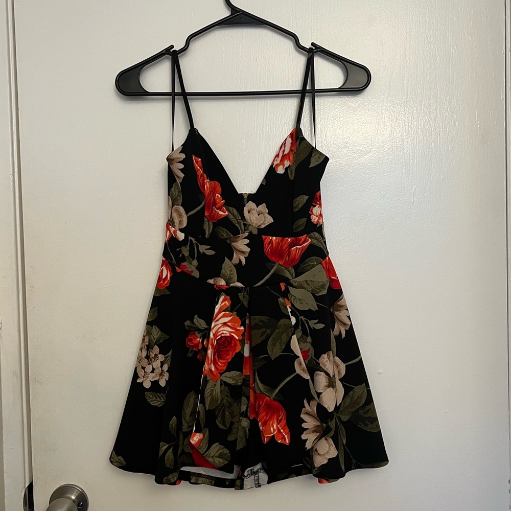 A’GACI Black and Red Floral Romper